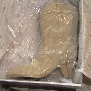 Guess Cream Heeled Boots